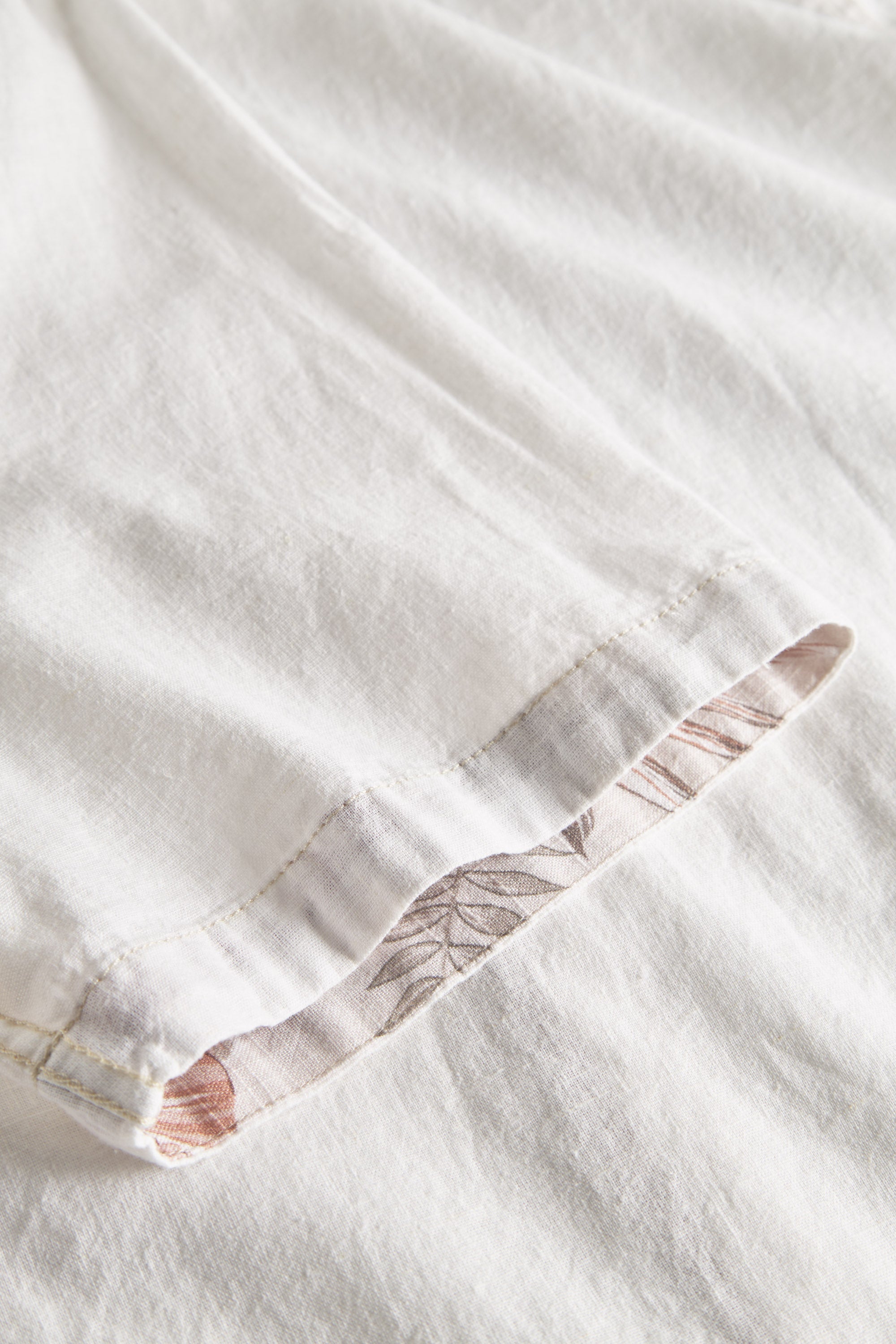 Basic Linen Shirt Short Sleeve - White