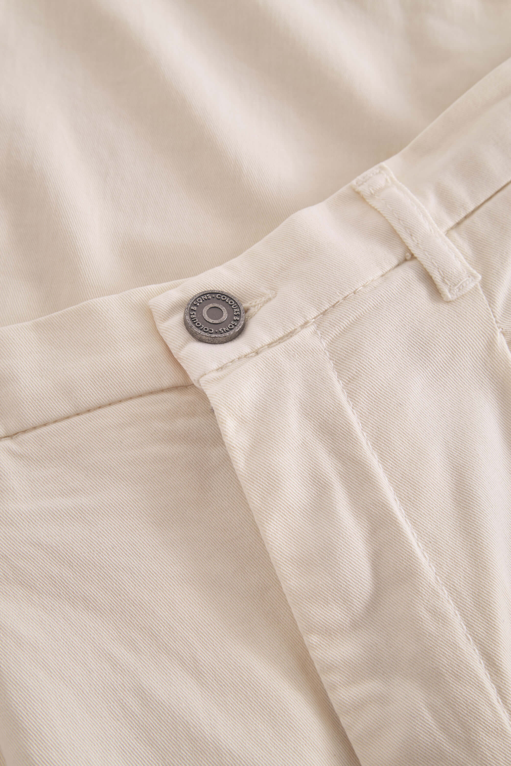 Herren Basic Chino Hose, beige, 98%Baumwolle, 2% Elastan von Colours & Sons