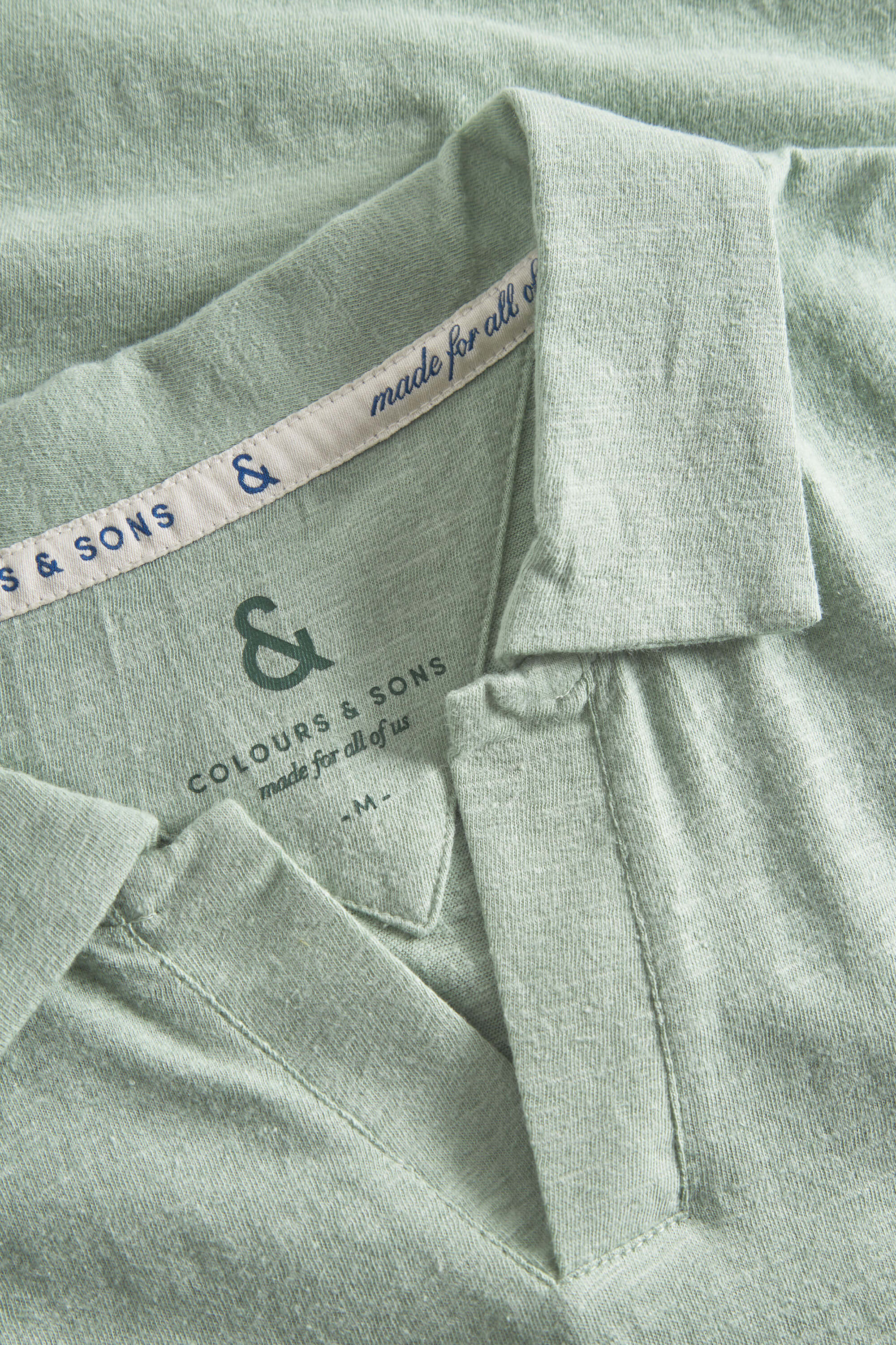 Herren Poloshirt, hellgrün, 75% Baumwolle 25% Leinen von Colours & Sons