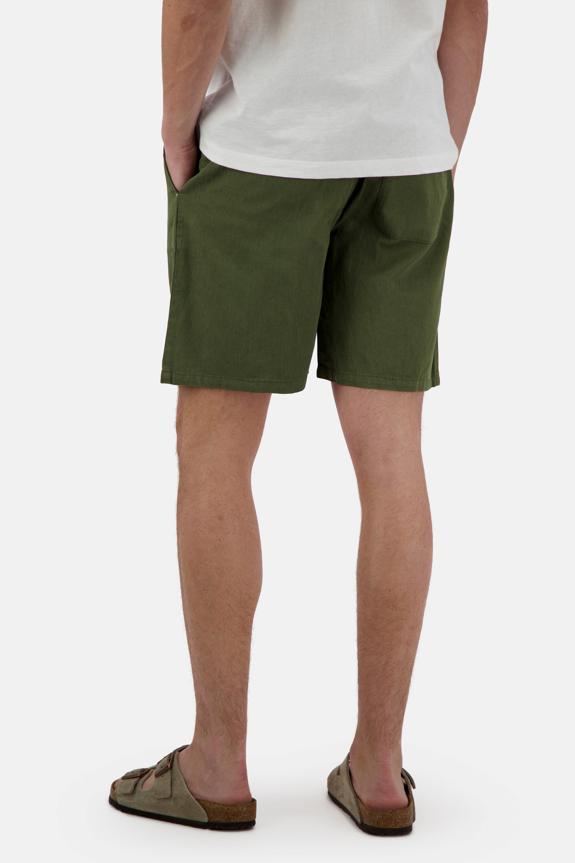 Herren Shorts, grün,  60% Baumwolle 40% Leinen von Colours & Sons