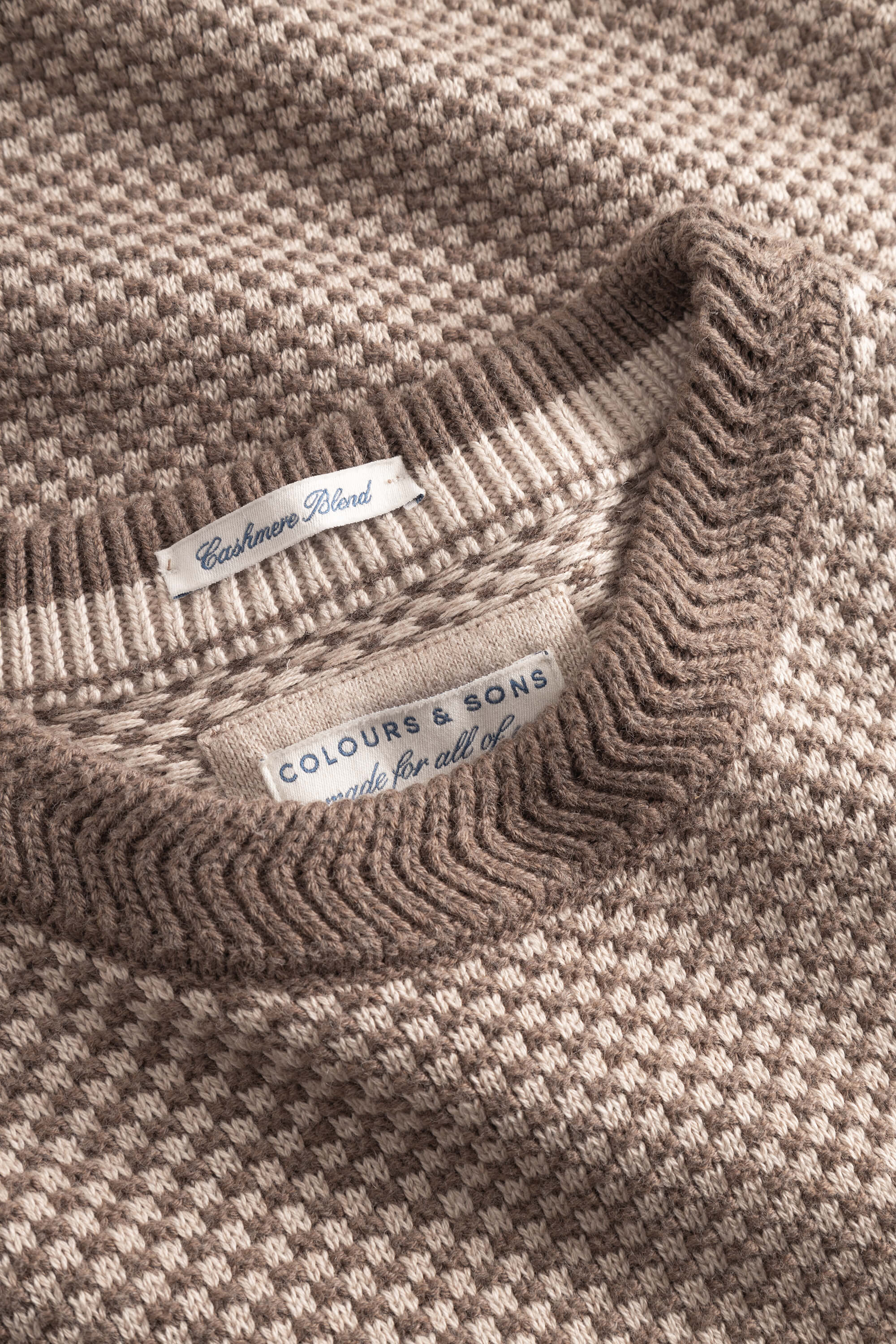 Pullover Popcorn - Wood-Peanut